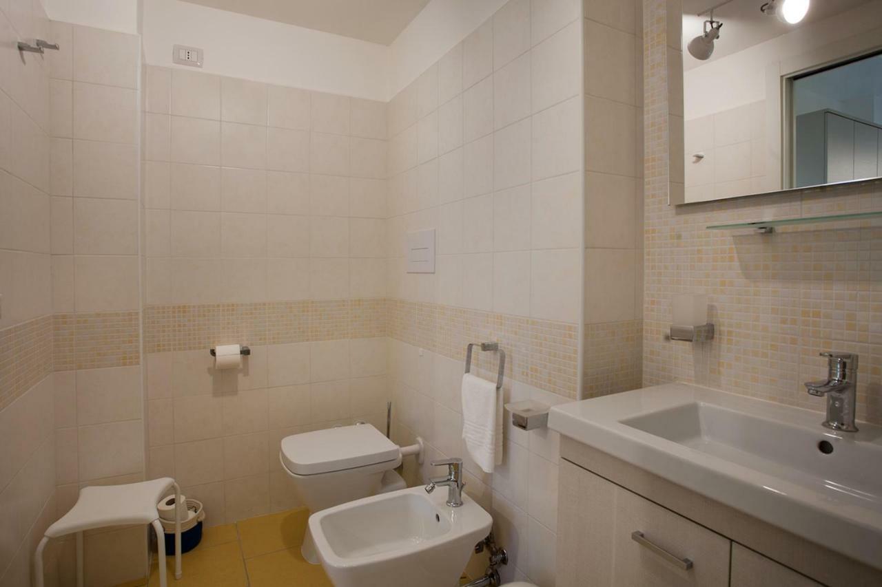 B&B A Due Passi Dal Mare Catona Di Reggio Calabria Zewnętrze zdjęcie